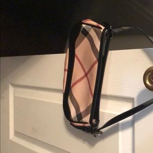 Burberry clutch